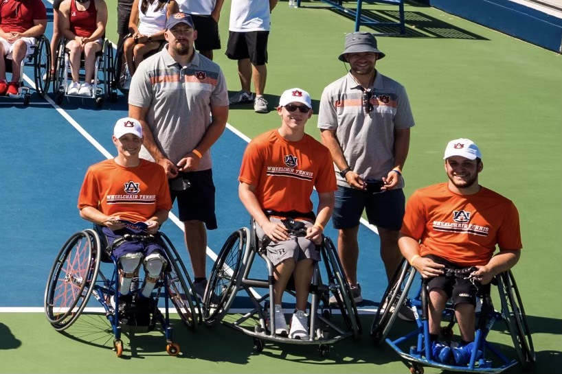 Auburn wheelchair tennis team